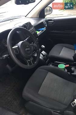 Внедорожник / Кроссовер Jeep Compass 2016 в Киеве