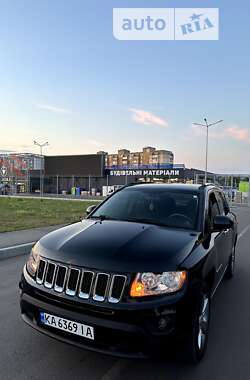 Внедорожник / Кроссовер Jeep Compass 2012 в Первомайске