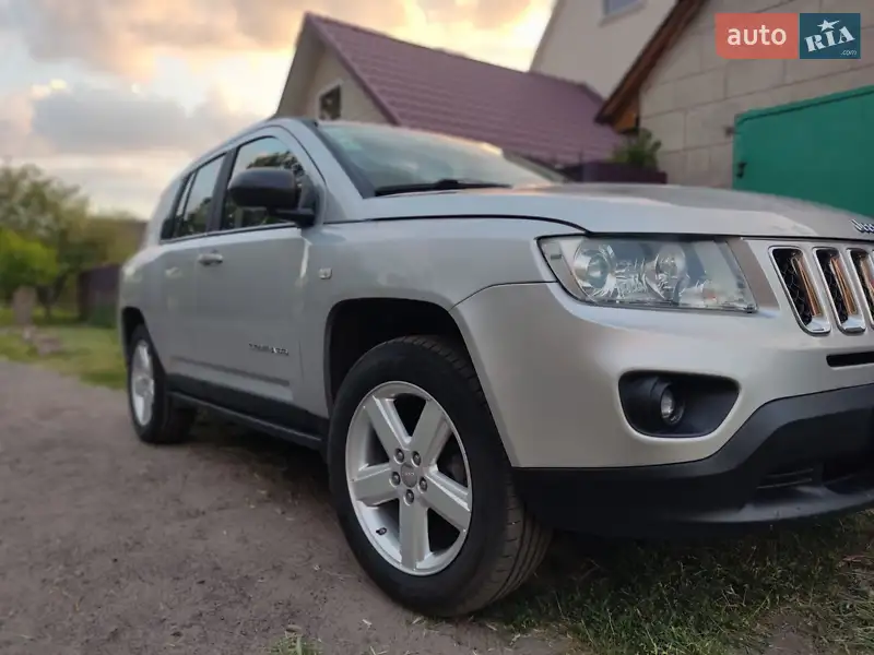 Jeep Compass 2011 VIN 1J4NF5FU0BD302034 фото оголошення 6 з 51