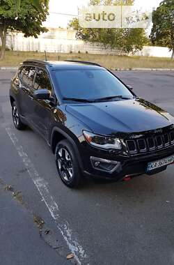 Внедорожник / Кроссовер Jeep Compass 2017 в Киеве