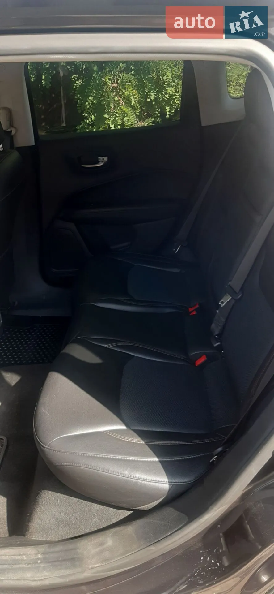 2017 Jeep Compass - мініатюра 8