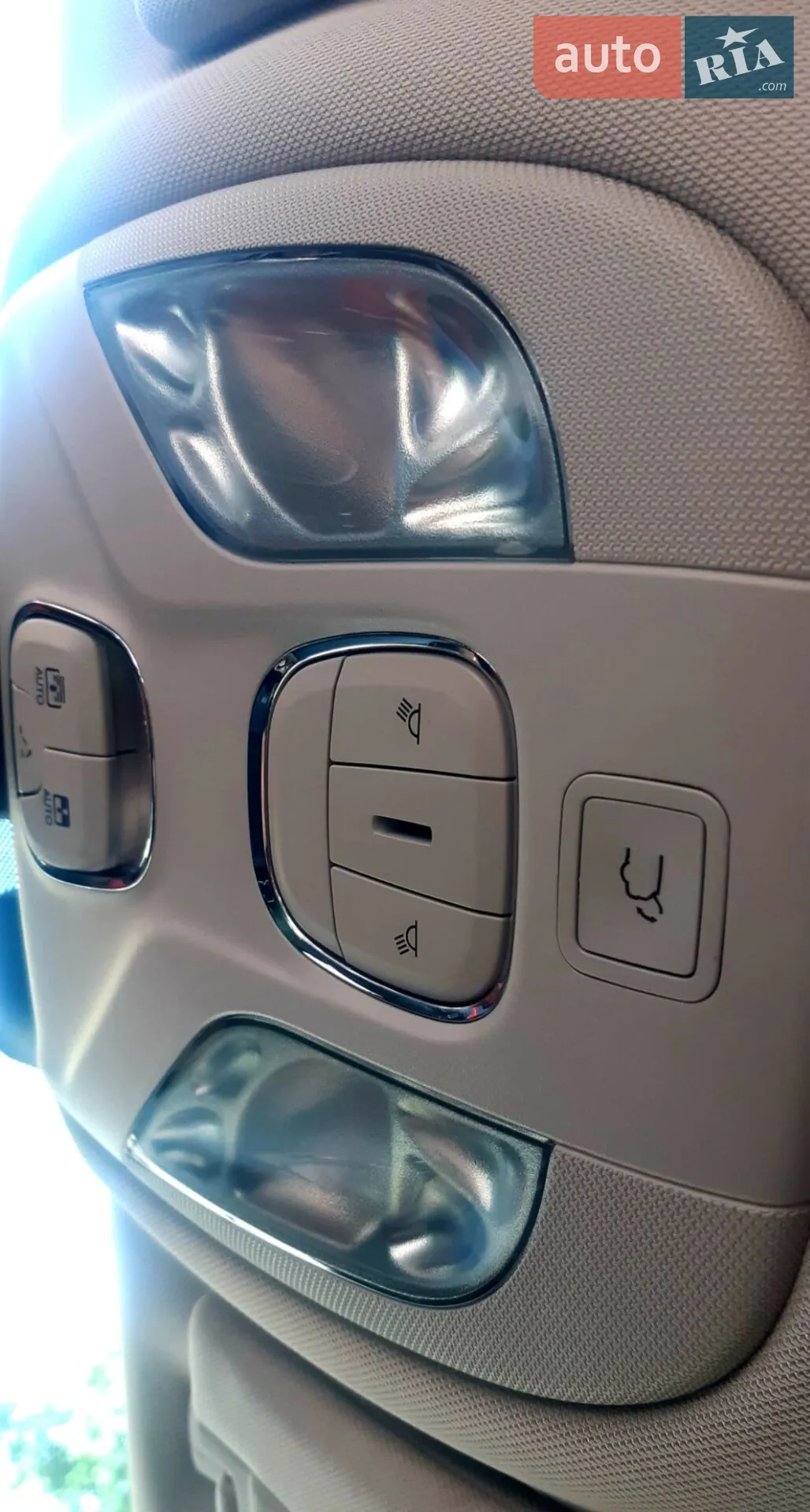2017 Jeep Compass - мініатюра 15