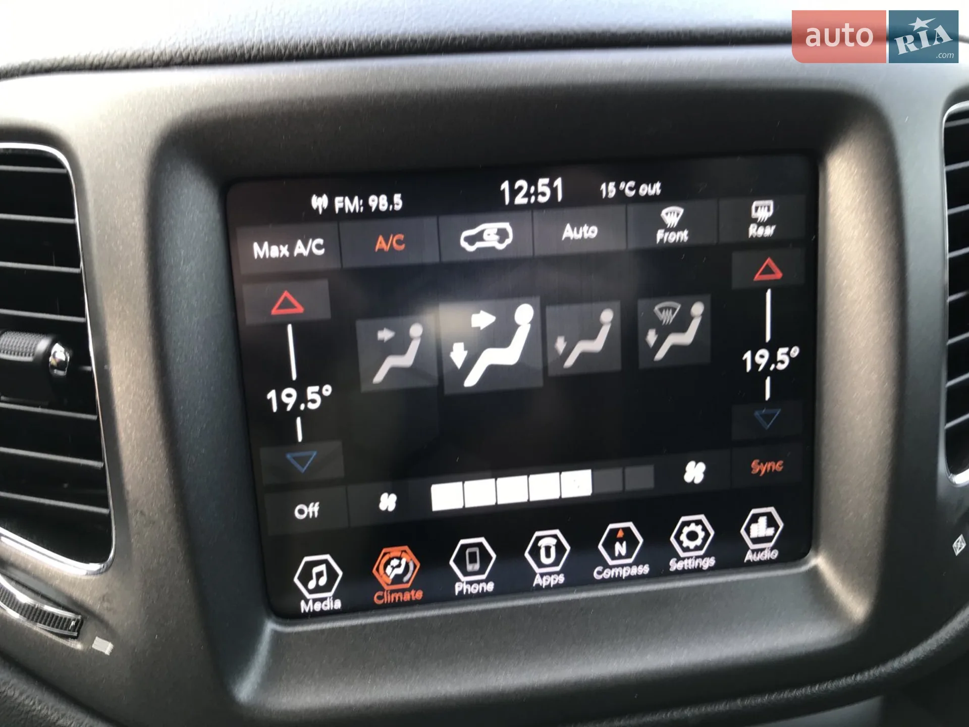 2018 Jeep Compass - мініатюра 36
