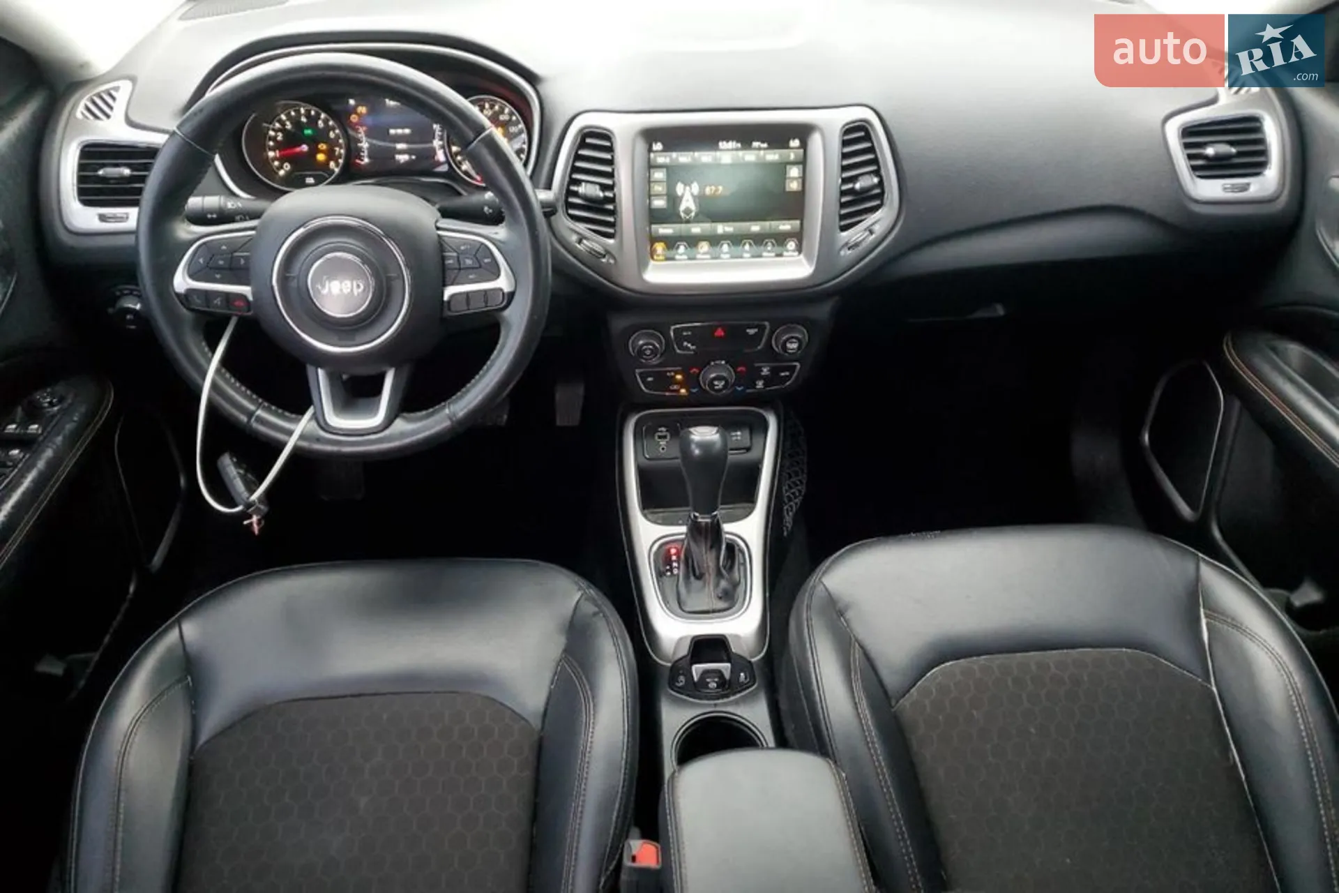 2019 Jeep Compass - мініатюра 8