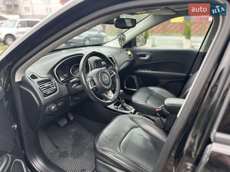 Внедорожник / Кроссовер Jeep Compass 2017 в Ровно