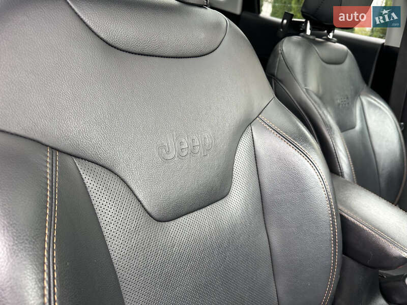 Внедорожник / Кроссовер Jeep Compass 2017 в Ровно