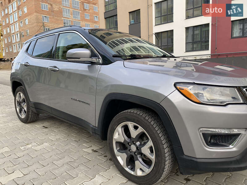 Внедорожник / Кроссовер Jeep Compass 2018 в Ровно
