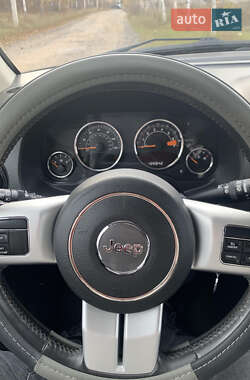 Внедорожник / Кроссовер Jeep Compass 2016 в 