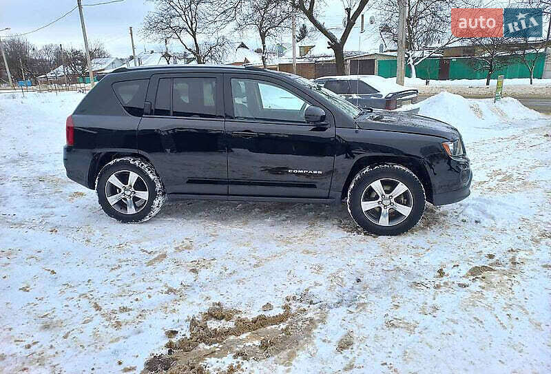 Внедорожник / Кроссовер Jeep Compass 2016 в Киеве