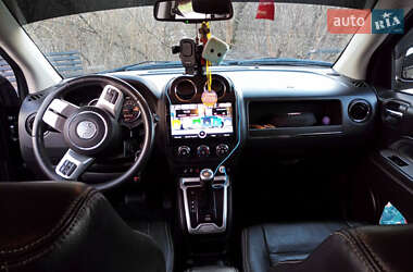 Внедорожник / Кроссовер Jeep Compass 2015 в Сумах