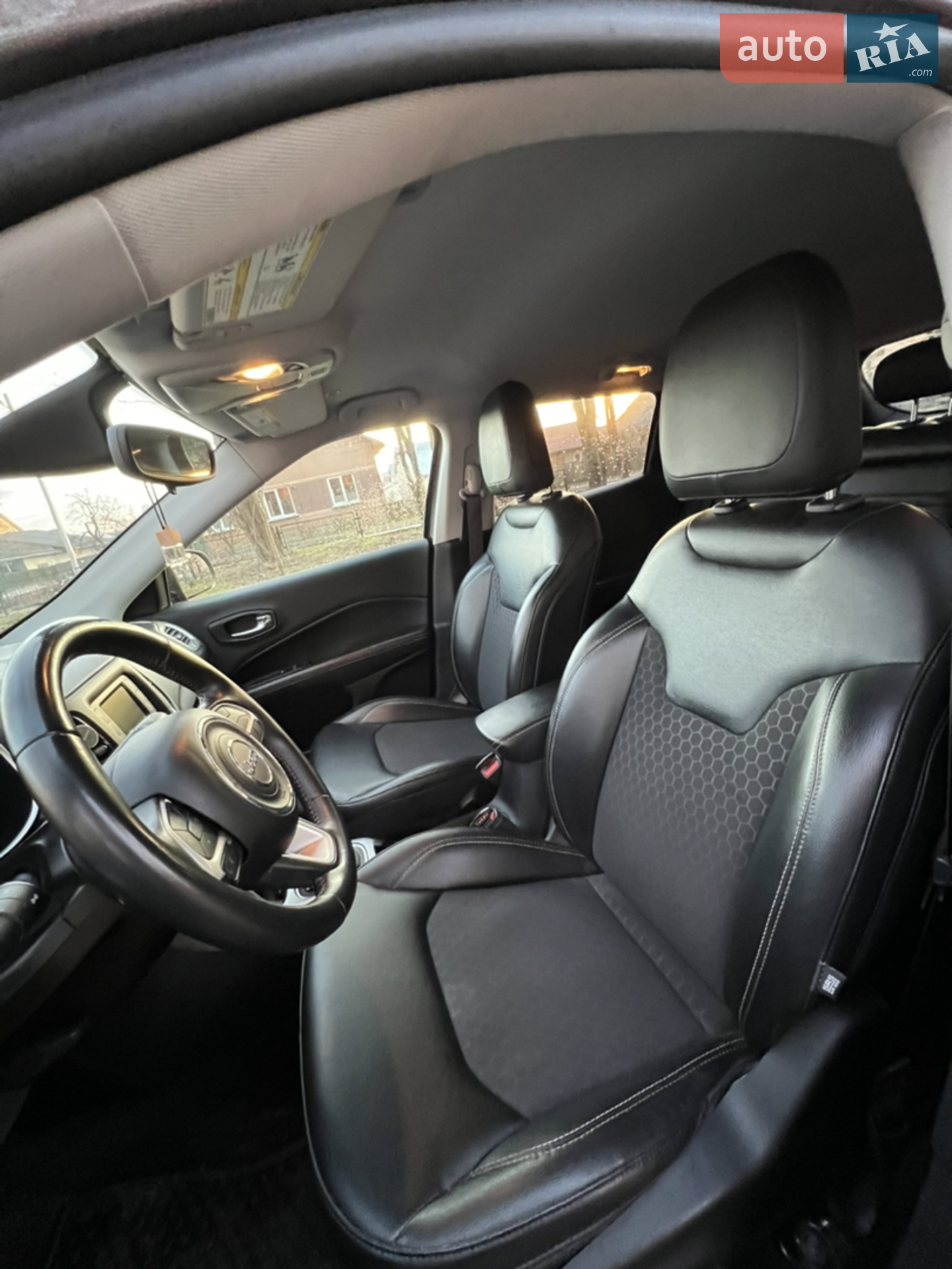 2018 Jeep Compass - мініатюра 32