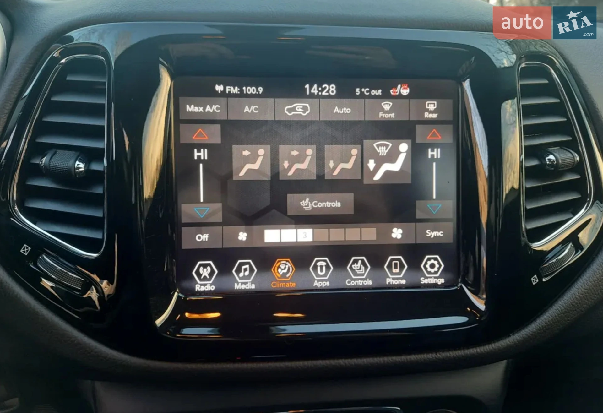 2018 Jeep Compass - мініатюра 11