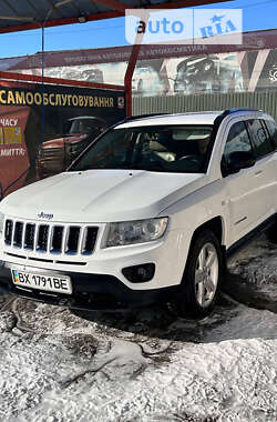 Позашляховик / Кросовер Jeep Compass 2012 в Полонному