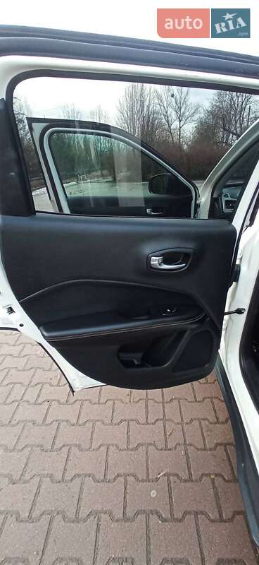 Внедорожник / Кроссовер Jeep Compass 2019 в Миргороде