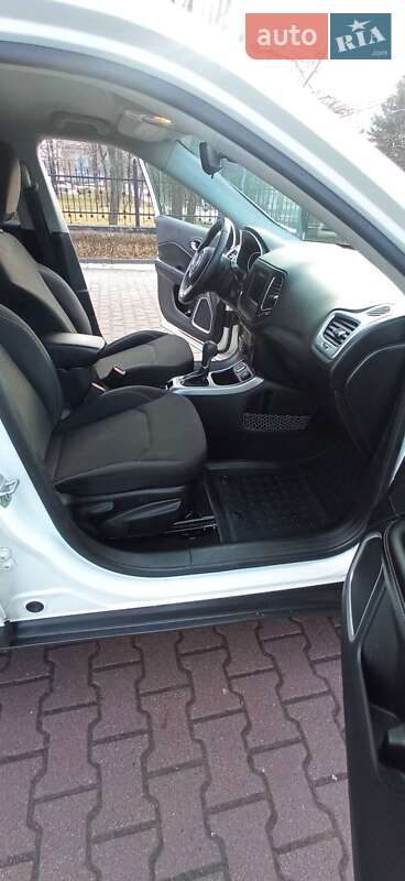 Внедорожник / Кроссовер Jeep Compass 2019 в Миргороде