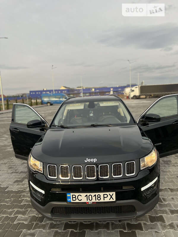 Внедорожник / Кроссовер Jeep Compass 2019 в Стрые