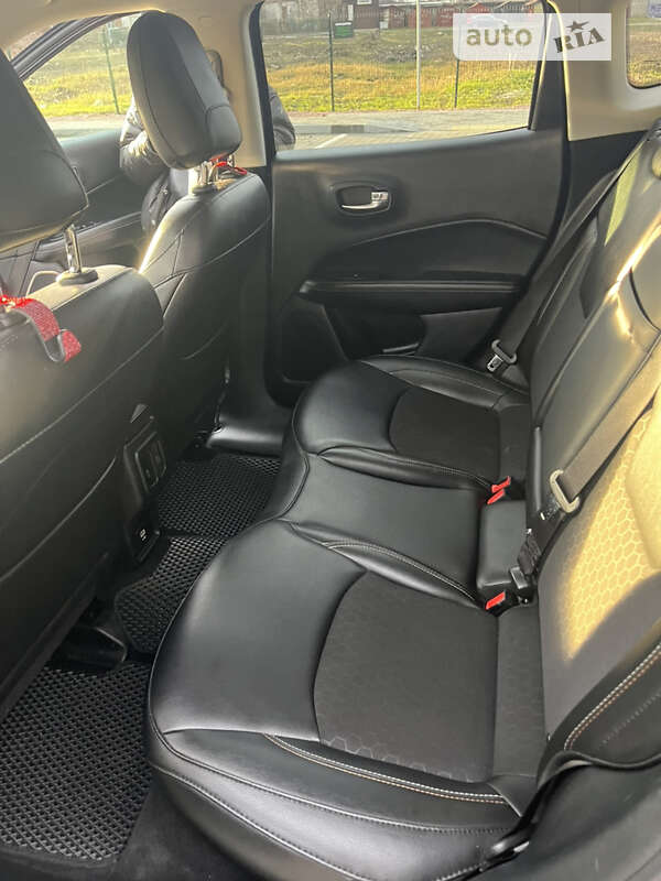 Внедорожник / Кроссовер Jeep Compass 2019 в Стрые
