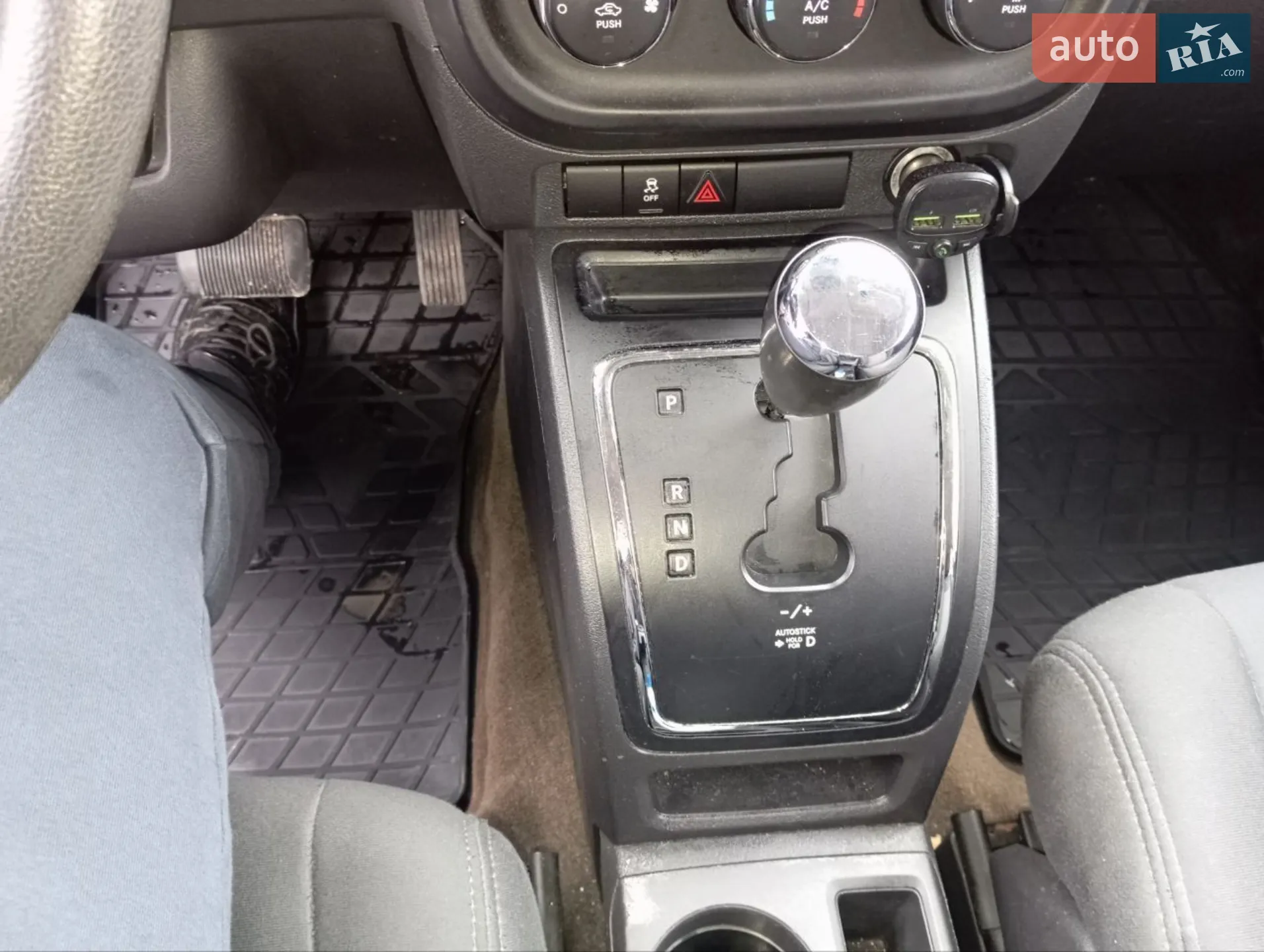 2014 Jeep Compass - мініатюра 11