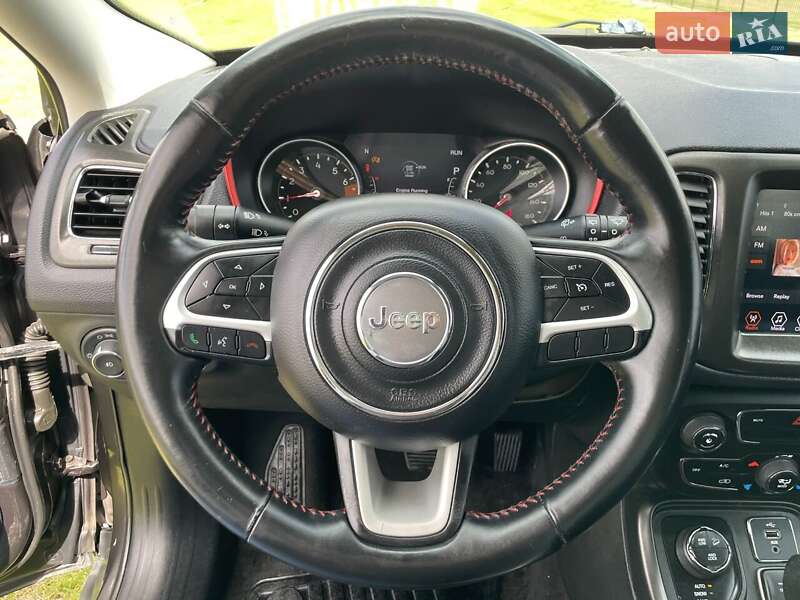 Внедорожник / Кроссовер Jeep Compass 2017 в Львове