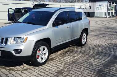 Внедорожник / Кроссовер Jeep Compass 2011 в Баре