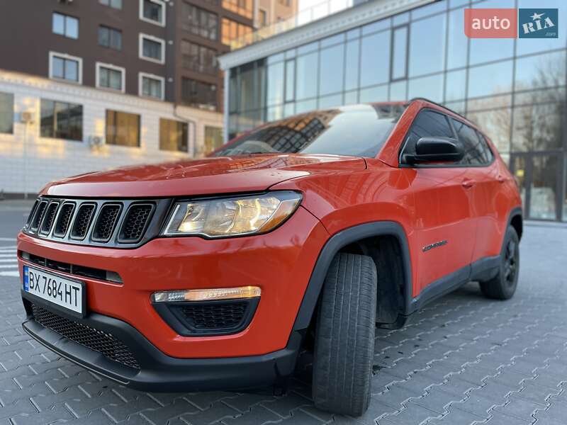 Позашляховик / Кросовер Jeep Compass 2018 в Хмельницькому