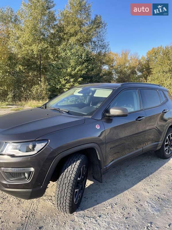 Jeep Compass, фото з оголошення