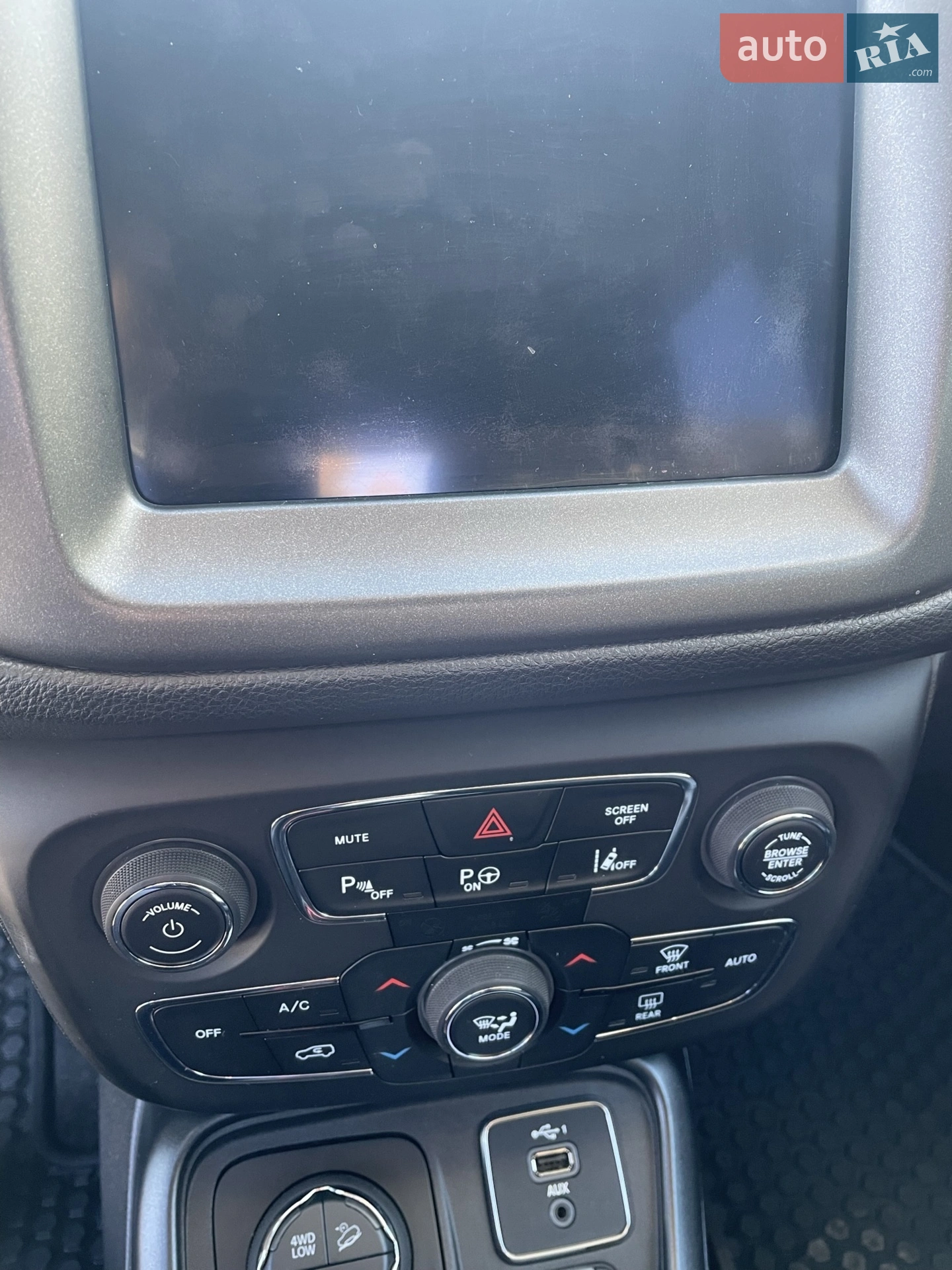 2019 Jeep Compass - мініатюра 10