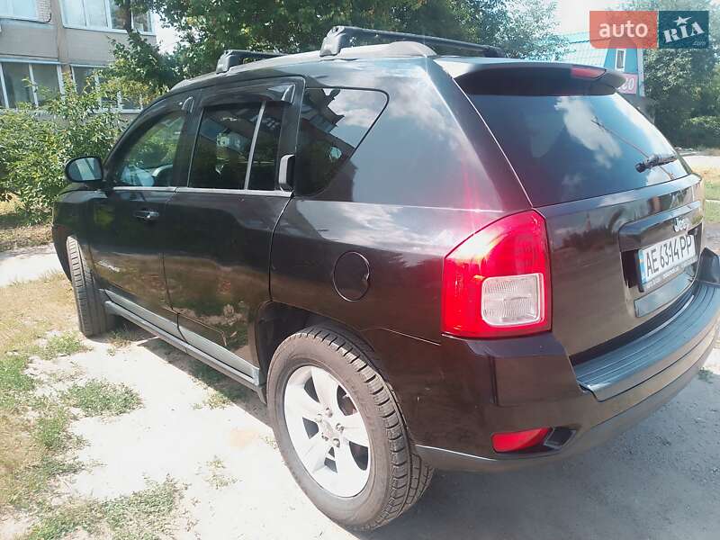 Внедорожник / Кроссовер Jeep Compass 2011 в Харькове