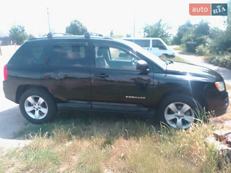 Внедорожник / Кроссовер Jeep Compass 2011 в Харькове
