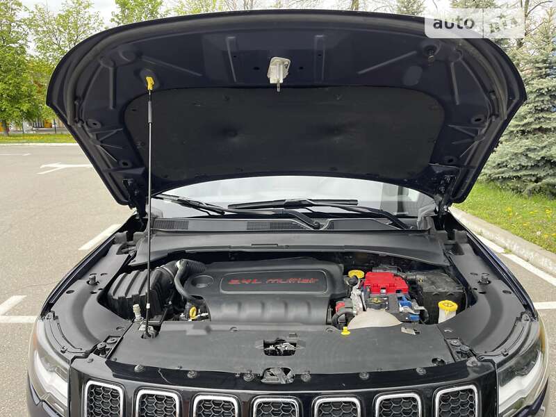 Позашляховик / Кросовер Jeep Compass 2020 в Броварах