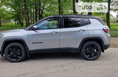 Внедорожник / Кроссовер Jeep Compass 2018 в Черновцах