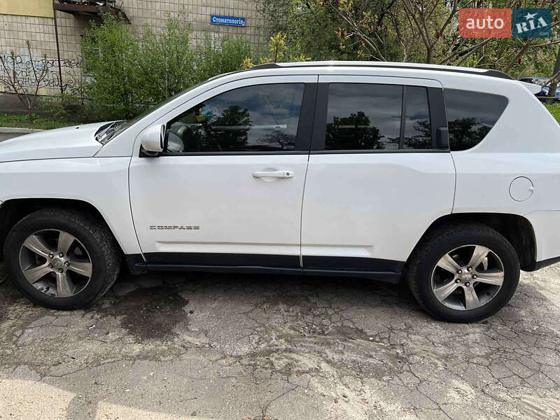 Позашляховик / Кросовер Jeep Compass 2016 в Києві