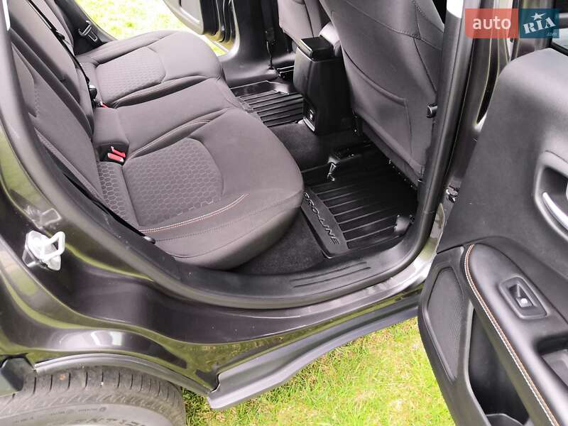 Внедорожник / Кроссовер Jeep Compass 2017 в Володарке фото 10 Внедорожник / Кроссовер Jeep Compass 2017 в Володарке