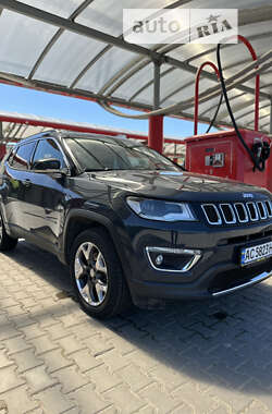 Позашляховик / Кросовер Jeep Compass 2017 в Луцьку