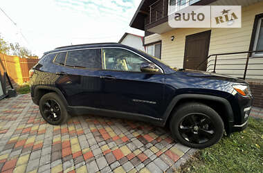 Внедорожник / Кроссовер Jeep Compass 2018 в Киеве