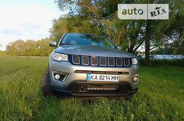 Внедорожник / Кроссовер Jeep Compass 2020 в Киеве