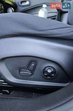 Внедорожник / Кроссовер Jeep Compass 2017 в 