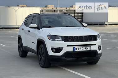 Внедорожник / Кроссовер Jeep Compass 2019 в Киеве