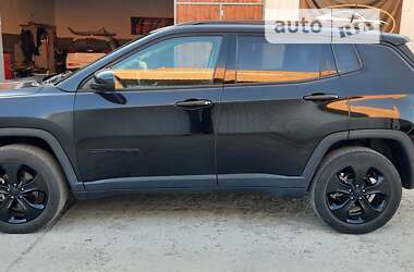 Внедорожник / Кроссовер Jeep Compass 2018 в Ровно