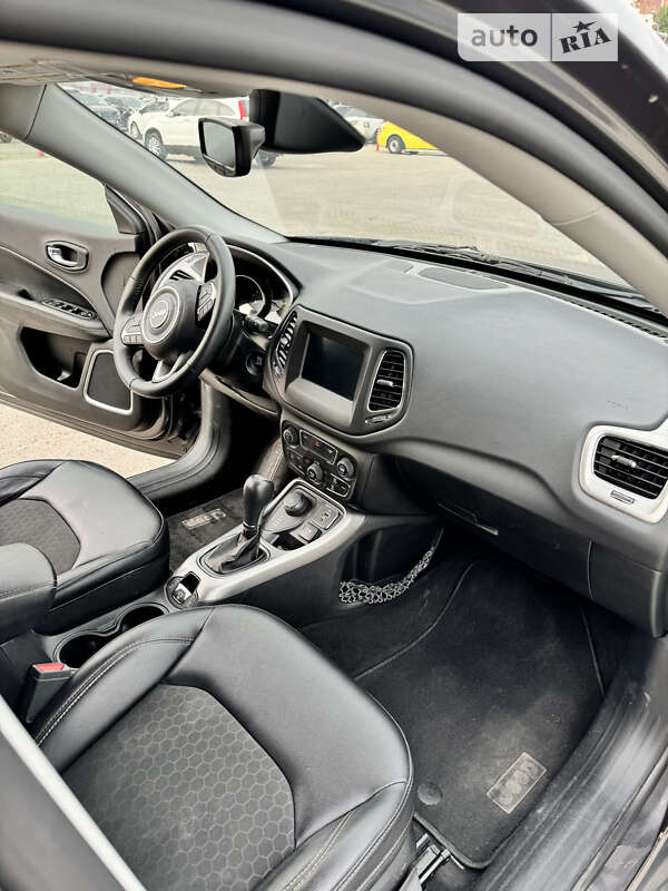 Позашляховик / Кросовер Jeep Compass 2017 в Вінниці