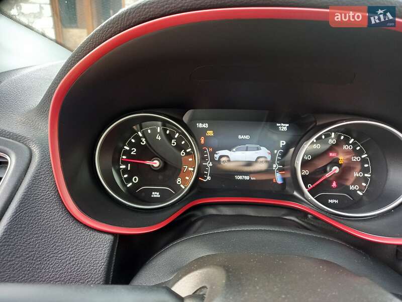 Внедорожник / Кроссовер Jeep Compass 2017 в Дубно