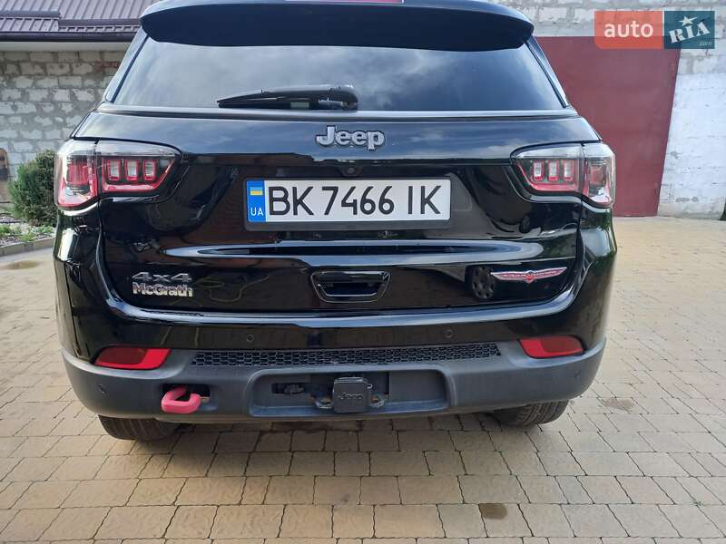 Внедорожник / Кроссовер Jeep Compass 2017 в Дубно