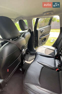 Внедорожник / Кроссовер Jeep Compass 2020 в 