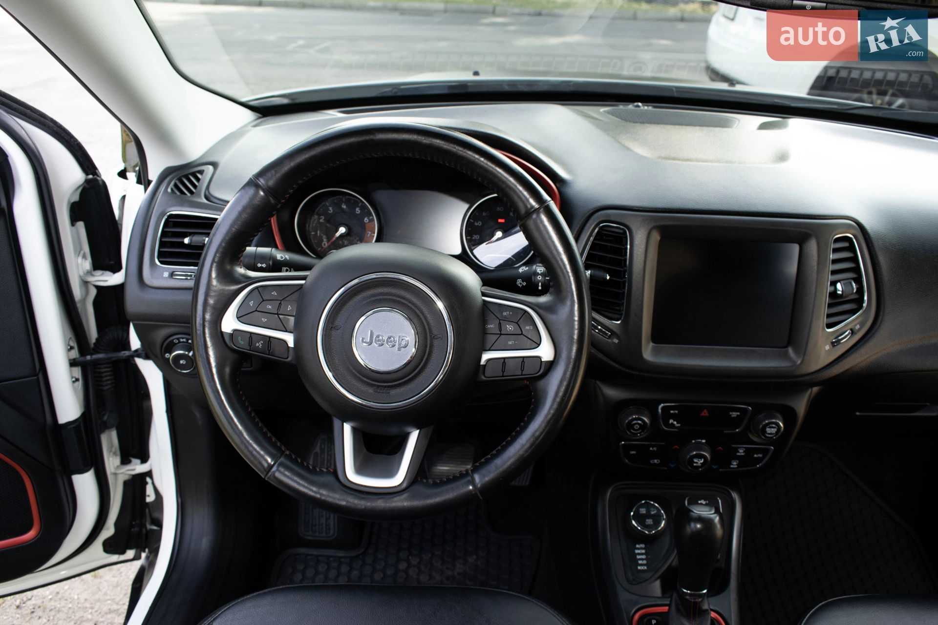 2019 Jeep Compass - мініатюра 23