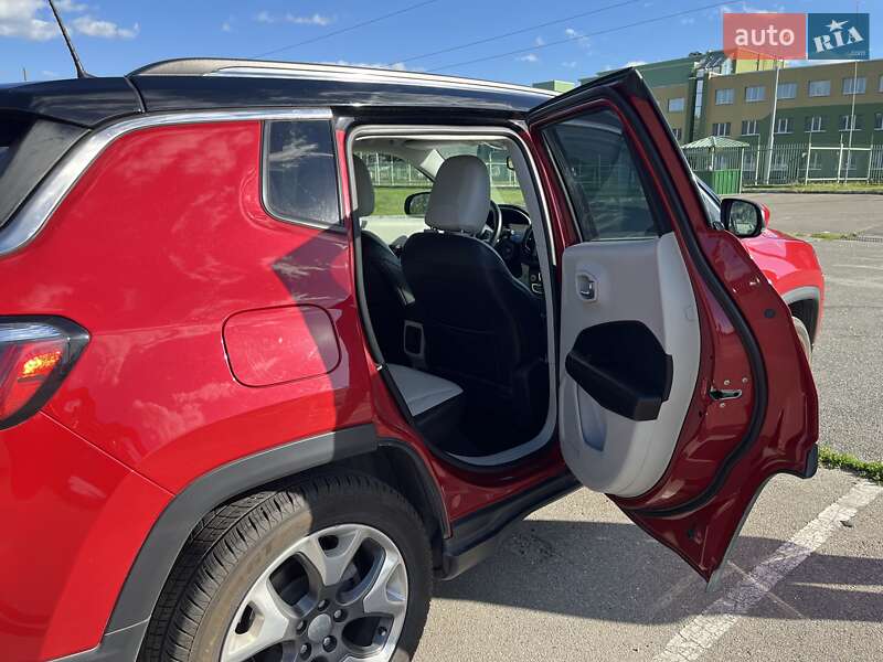 Позашляховик / Кросовер Jeep Compass 2018 в Києві