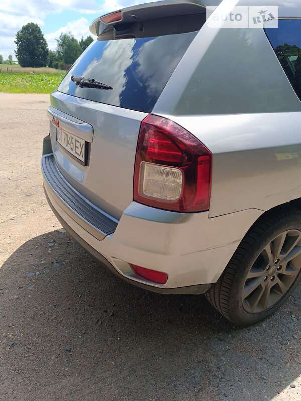 Внедорожник / Кроссовер Jeep Compass 2016 в Диканьке