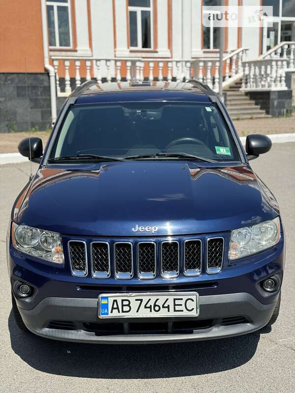 Внедорожник / Кроссовер Jeep Compass 2012 в Хмельнике