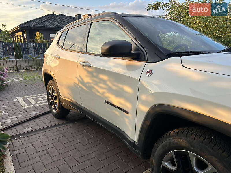 Позашляховик / Кросовер Jeep Compass 2017 в Полтаві фото 4 Позашляховик / Кросовер Jeep Compass 2017 в Полтаві