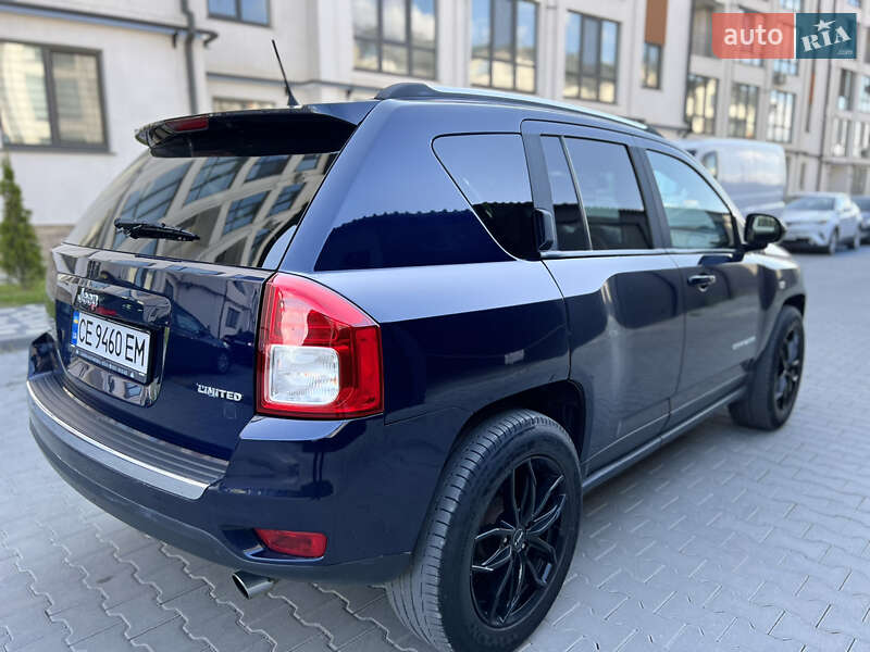 Внедорожник / Кроссовер Jeep Compass 2012 в Черновцах
