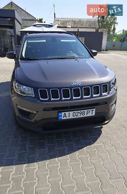 Внедорожник / Кроссовер Jeep Compass 2017 в 